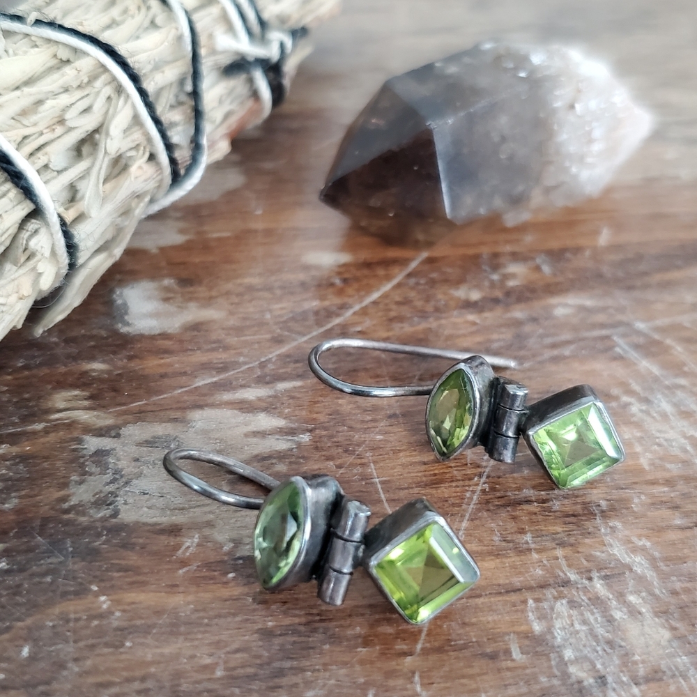 vintage light green gemstone square drop boho dangle earrings
